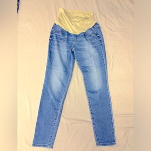 *Bundle 5 for $20! MATERNITY — a:glow Over the Bump Medium Wash Jeans, Size 10